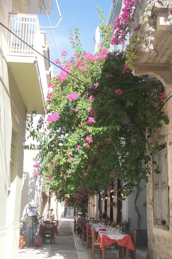 Quiet Spacious Apartment In Nafplio Ngoại thất bức ảnh